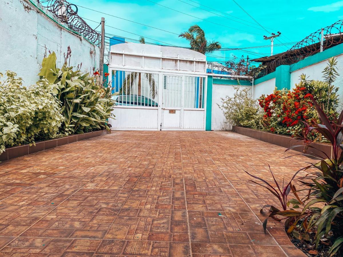 Miss Julyn Sweet Home San Andrés Exterior foto